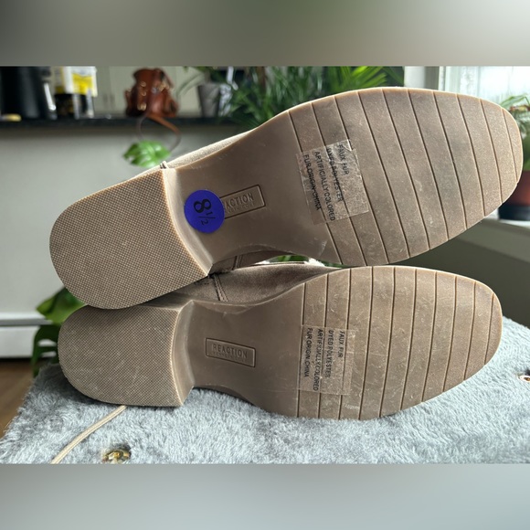 Reaction Kenneth Cole Salas Lace Up Cozy Ankle Boot in Taupe Women’s 8.5 NWOT - Picture 5 of 5